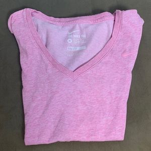 Women’s NIKE Dri-fit T-Shirt pink